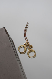 Boucles d'oreilles - Dormeuses + Breloques Plaqué Or SONAGI