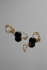 Boucles d'oreilles - Dormeuses + Pierre d'Onyx + Chaîne Plaqué Or BAM