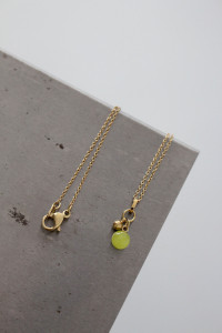 Sautoir - Chaînette + Pendentif Cabochon Calcédoine verte Plaqué Or IP