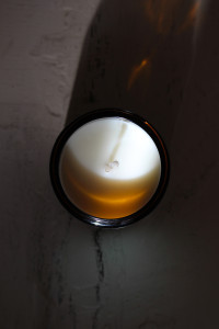 Bougie à la cire de soja et noix de coco parfumée ONDE